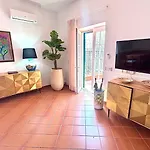 Il Lupo Felice - Panoramic Sea View Villa, 拉维罗
