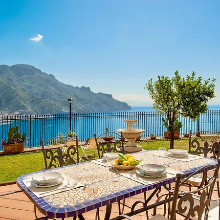 Il Lupo Felice - Panoramic Sea View Villa, Vila *